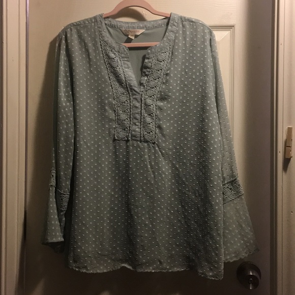 Gorgeous green top - Picture 1 of 1